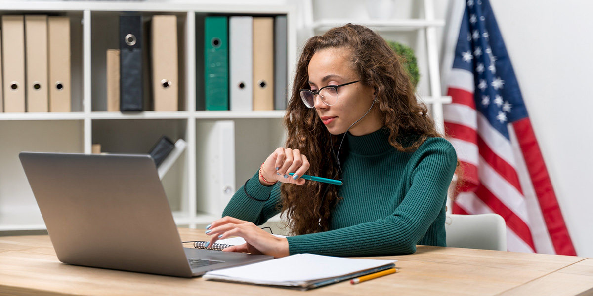 Recursos oficiales: Dónde consultar información real para tu visa de residencia en Estados Unidos